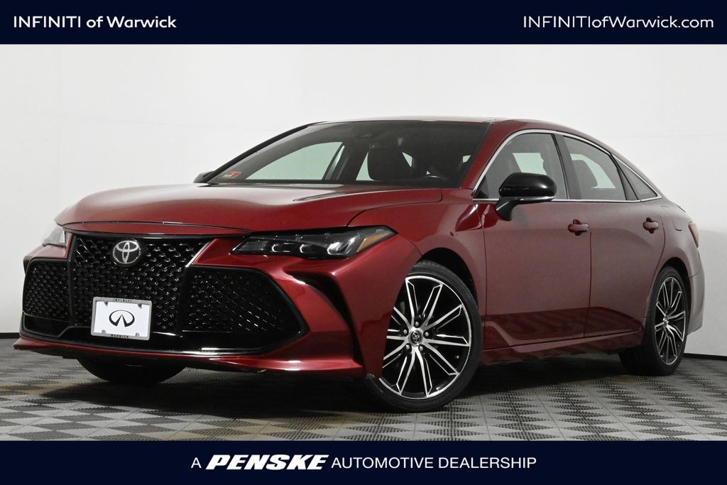 2019 Toyota Avalon XSE -
                Warwick, RI