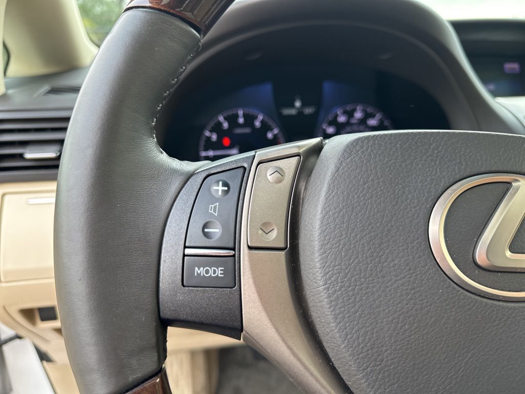 Used Car 2013 Lexus Rx  350 For Sale Under $15,000 In Austin, Texas