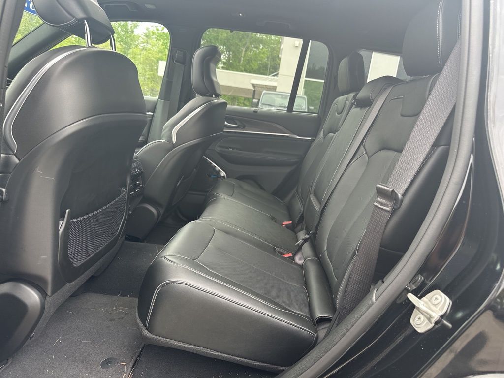 2023 Jeep Grand Cherokee Overland 4xe - Photo 33