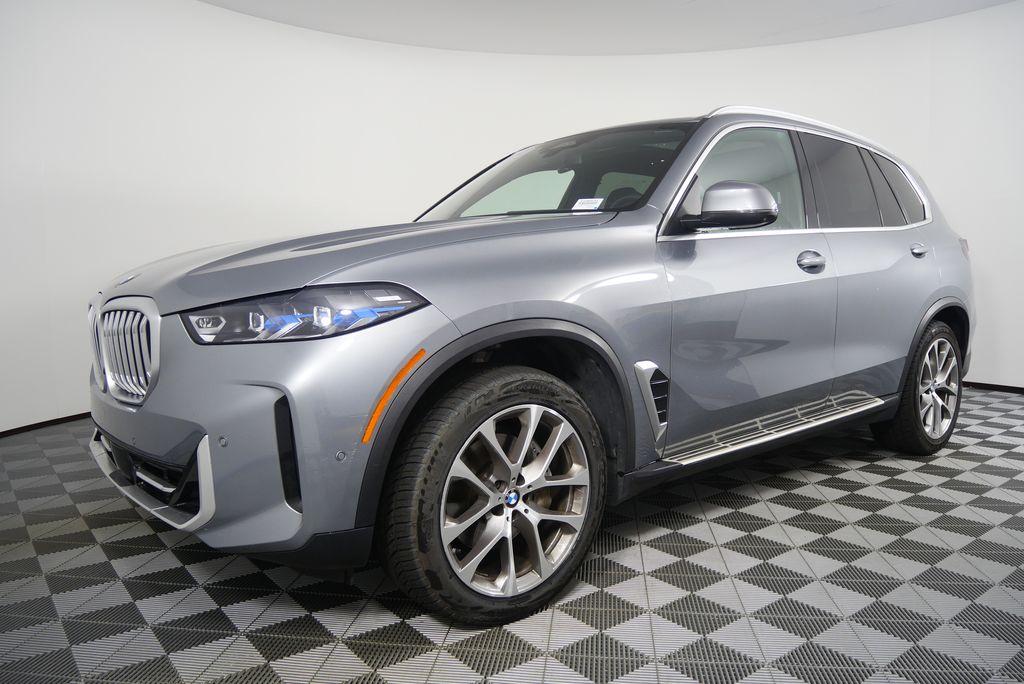 Thumbnail: 2024 BMW X5 - 8