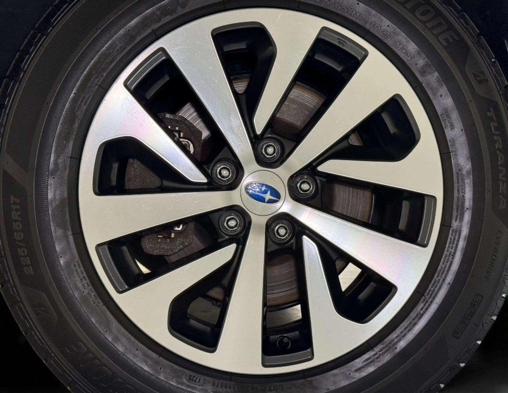 Used 2023 Crystal Black Silica Subaru Premium image 28