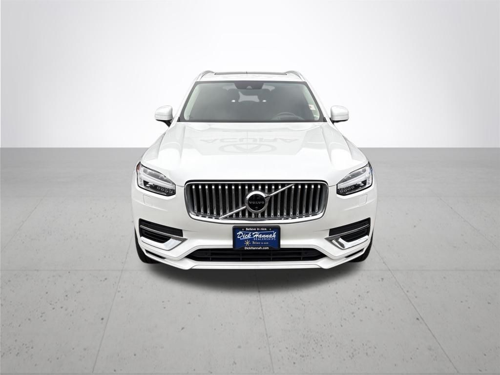 2022 Volvo XC90 Recharge Plug-In Hybrid T8 Inscription Expression Extended Range 6P