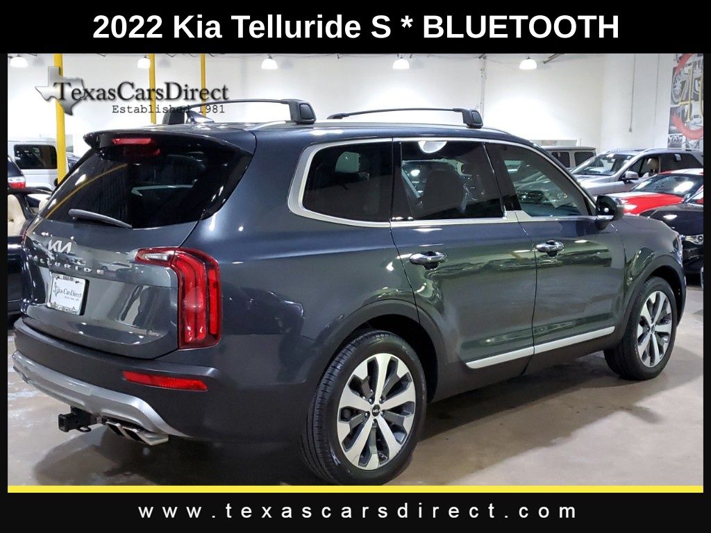 2022 Kia Telluride S 11