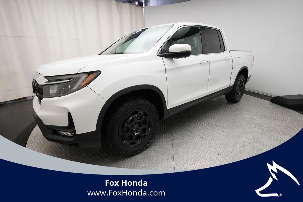 Platinum White Pearl 2025 Honda Ridgeline RTL+ AWD Pickup Truck All-Wheel Drive 9-Speed Automatic