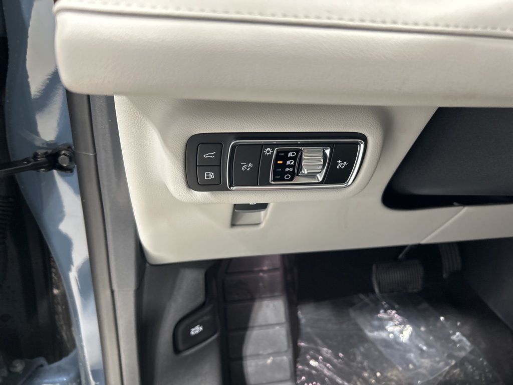 new 2026 Lincoln Nautilus car, priced at $58,282