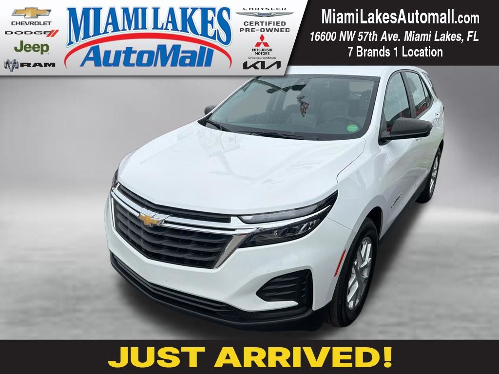 2024 Chevrolet Equinox LS's photo