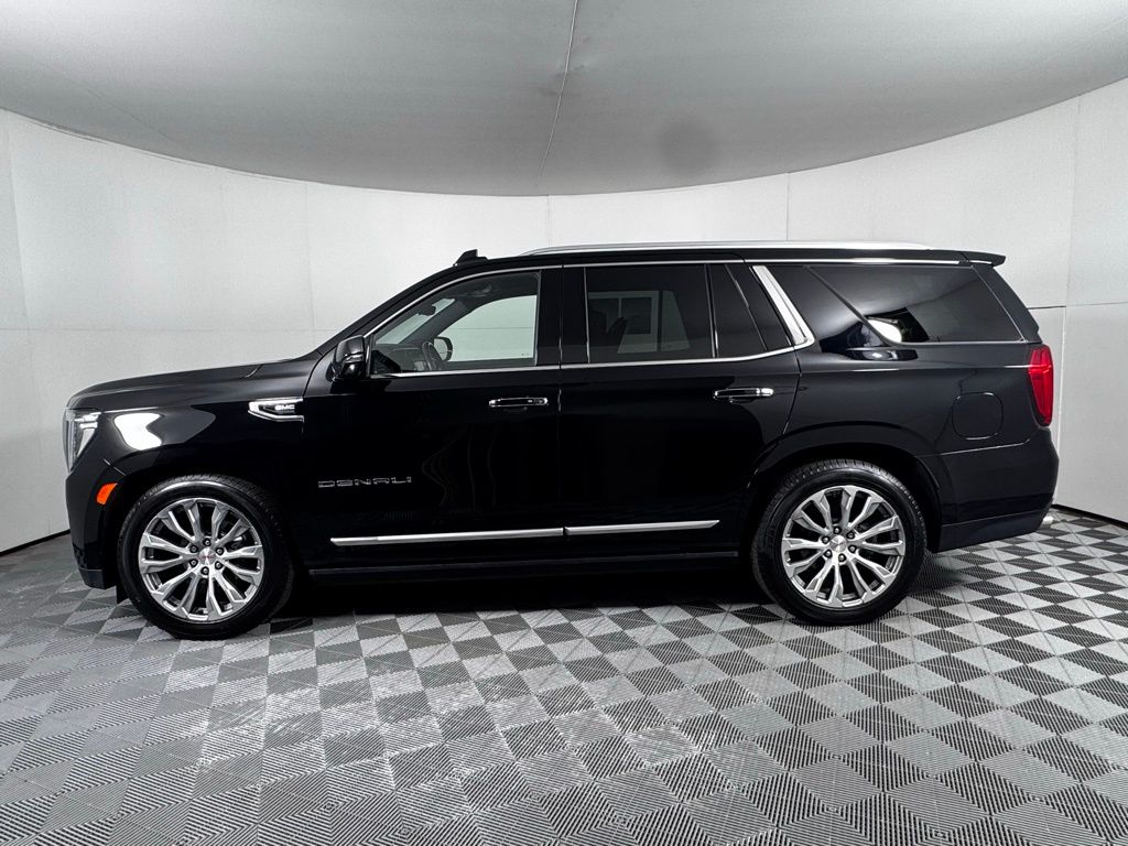Used 2021 Black GMC Denali image 4