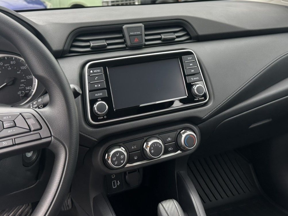 2025 Nissan Versa 1.6 S