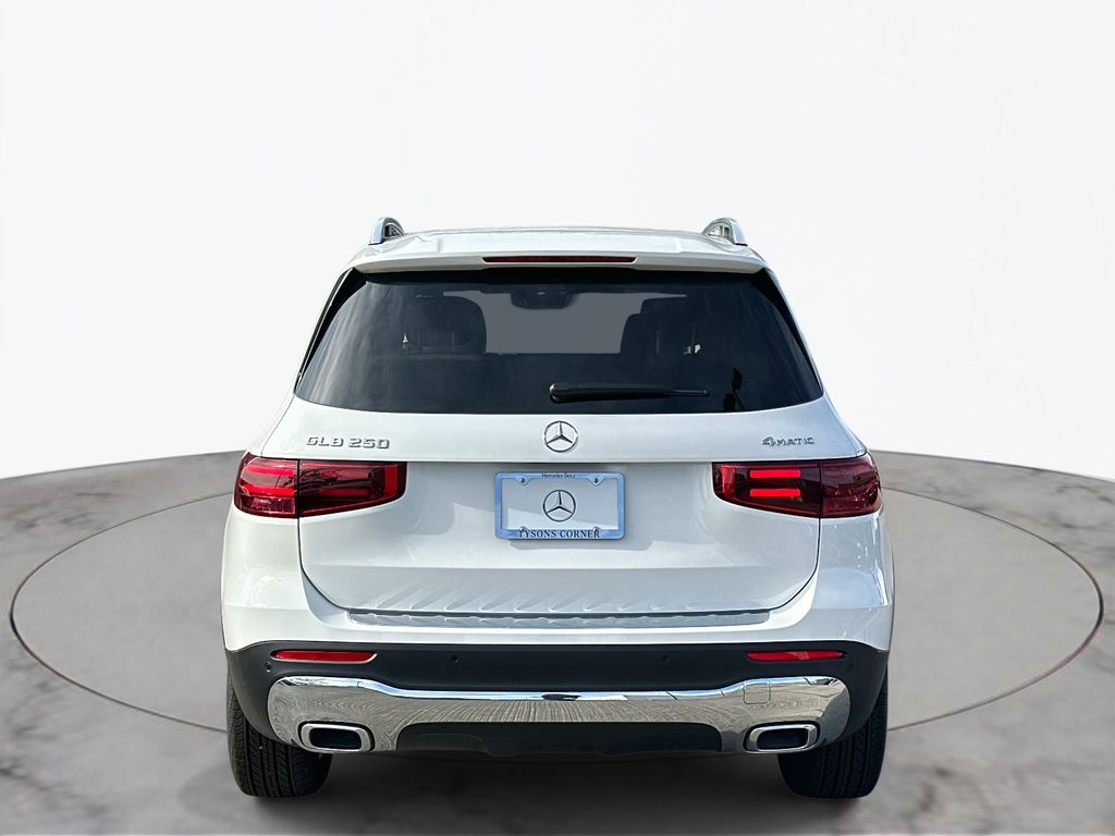 Thumbnail: 2026 Mercedes-Benz E-Class - 5