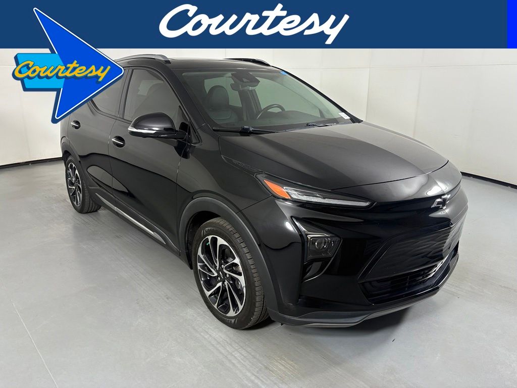 Mosaic Black Metallic 2022 Chevrolet Bolt EUV Hatchback Front-Wheel Drive 1-Speed Automatic
