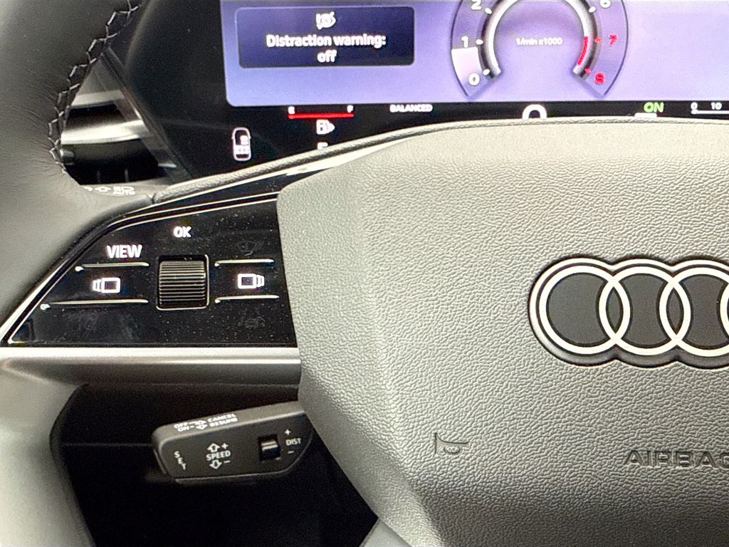 Thumbnail: 2026 Audi Q5 - 11