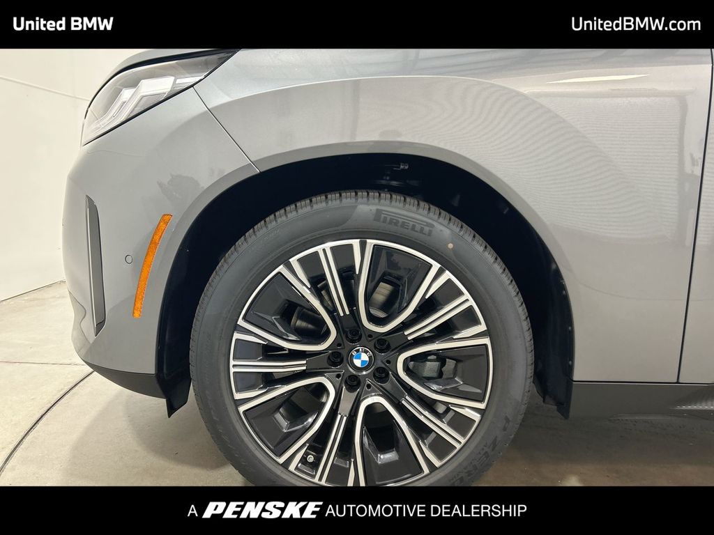 Thumbnail: 2025 BMW X3 - 10