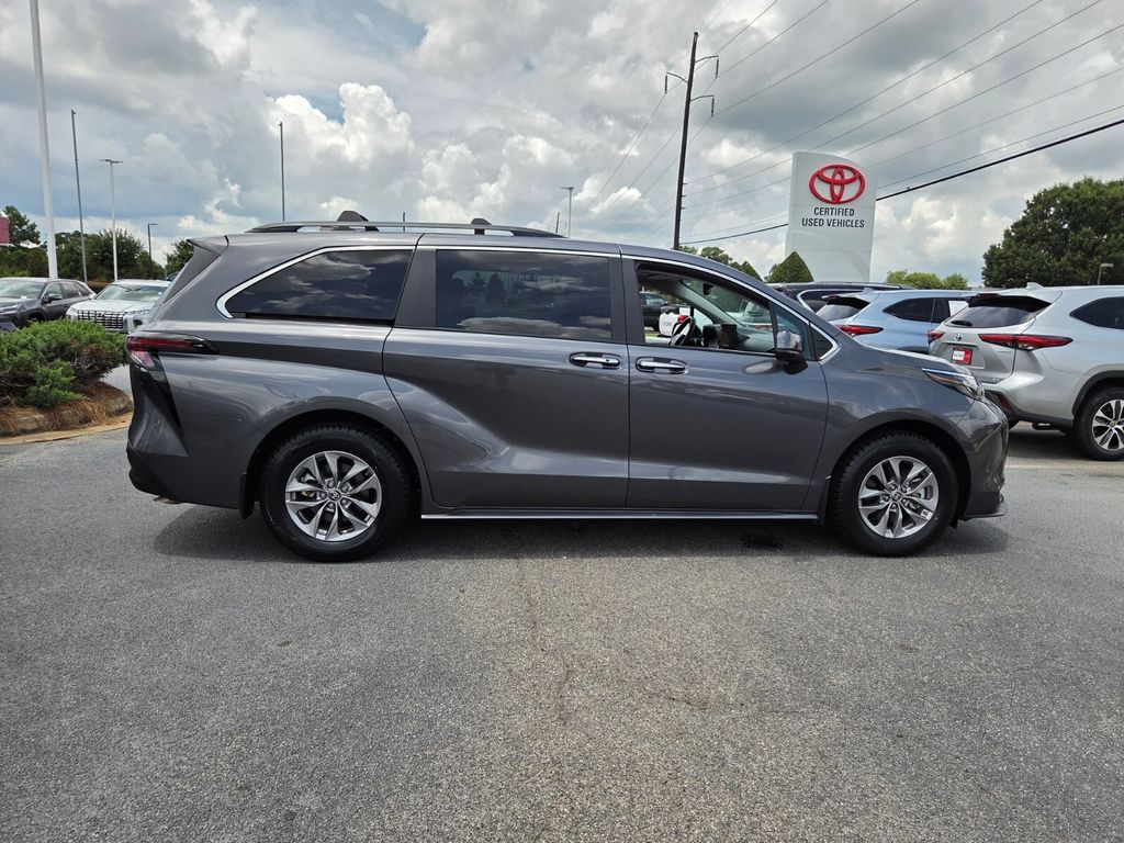 Used 2025 Toyota Sienna Van