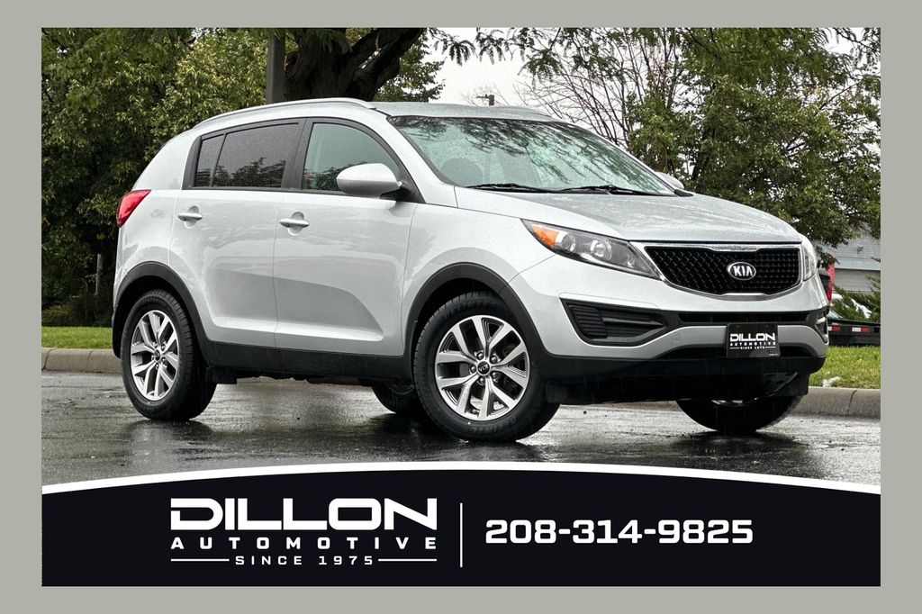 Bright Silver 2016 Kia Sportage SUV / Crossover Front-Wheel Drive 6-Speed Automatic