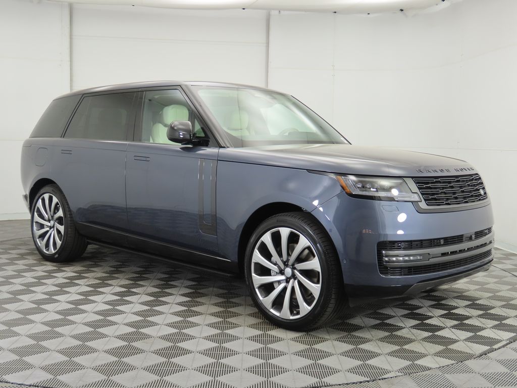 Thumbnail: 2025 Land Rover Range Rover - 3