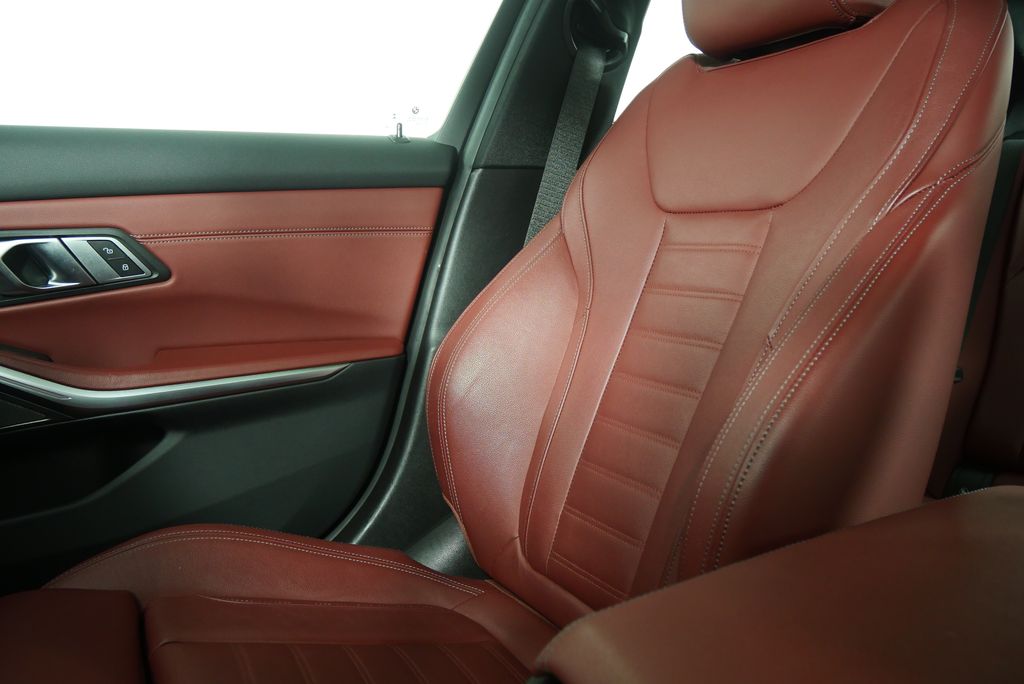 Thumbnail: 2023 BMW 3 Series - 25