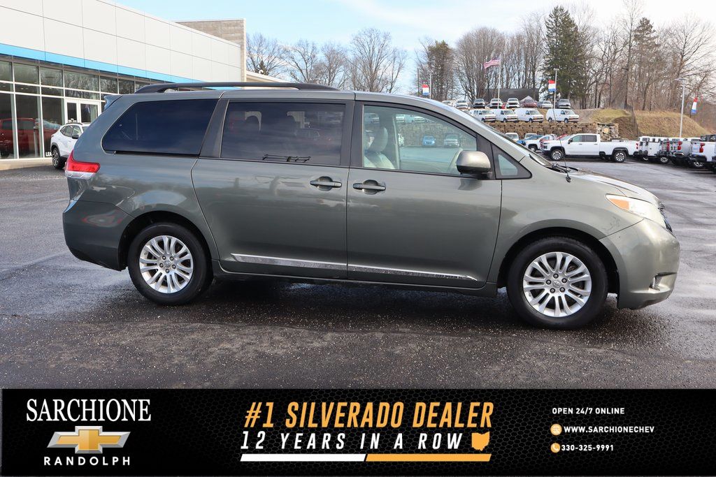 2012 Toyota Sienna XLE 7-Passenger