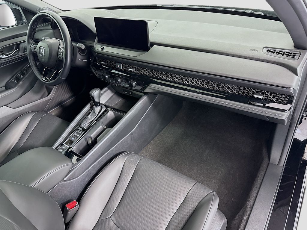 Thumbnail: 2024 Honda Accord - 17