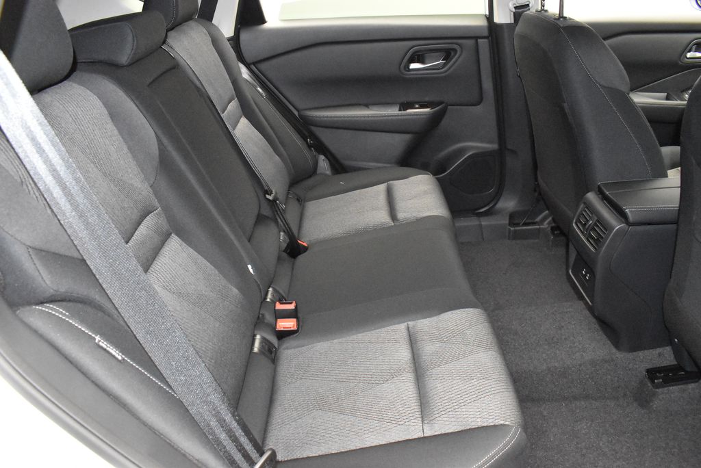 Thumbnail: 2026 Nissan Rogue - 29