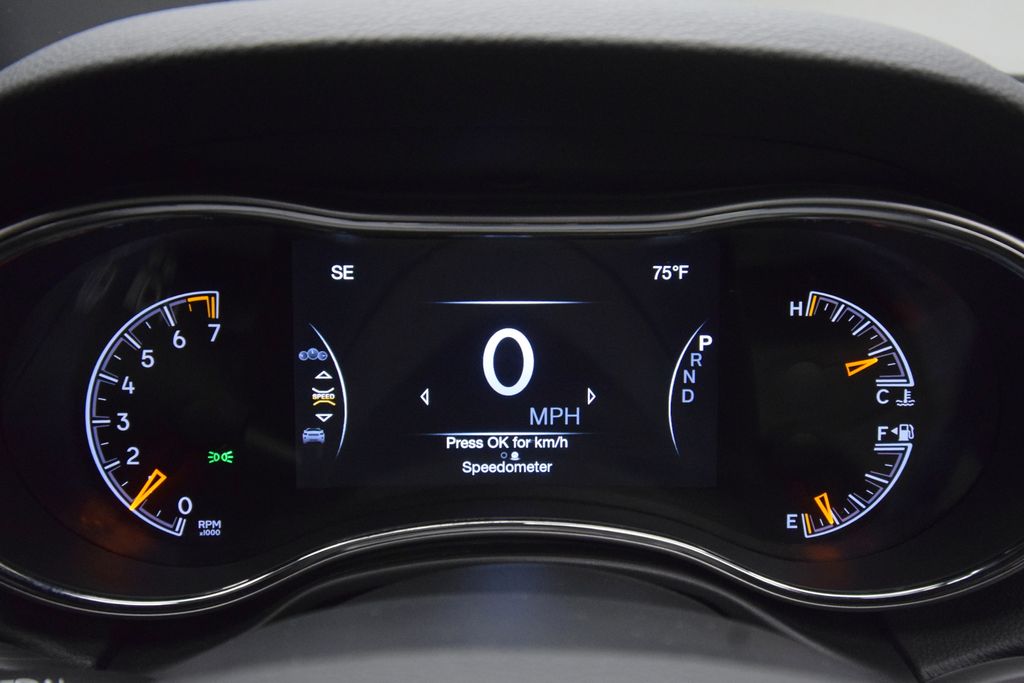 used 2021 Jeep Grand Cherokee car, priced at $24,000