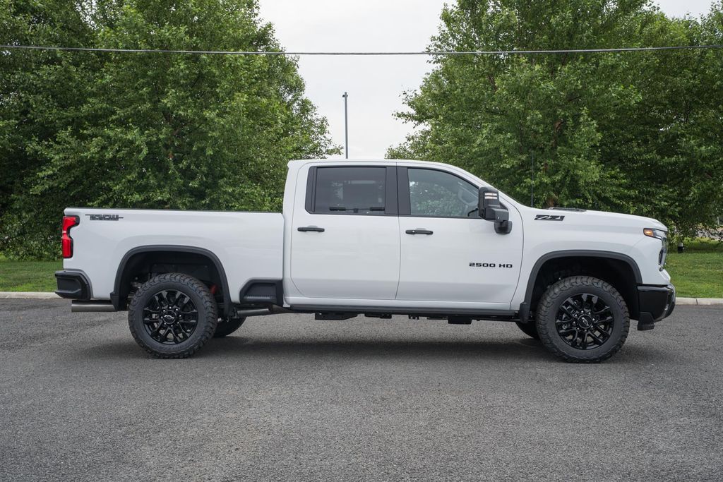 ChevroletSilverado 2500HD4