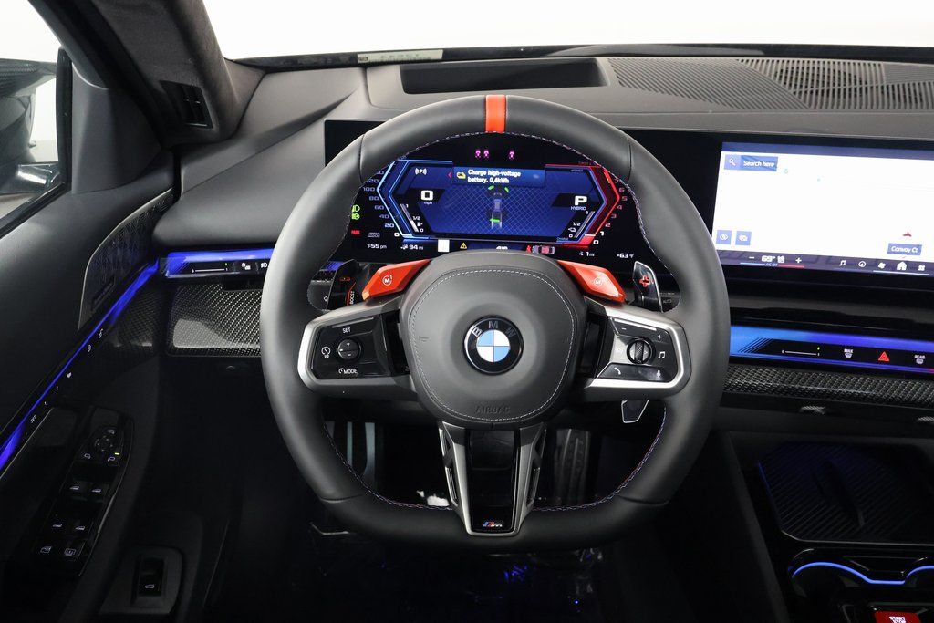 Thumbnail: 2026 BMW M5 - 3