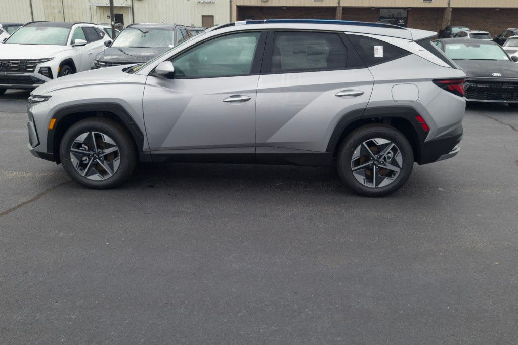 New 2026 Silver Hyundai SEL image 10