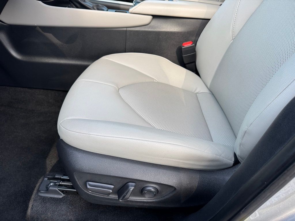 Used 2024 Toyota Grand Highlander SUV