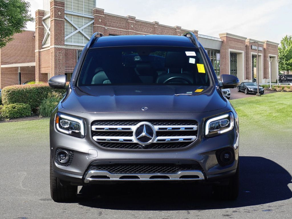 Thumbnail: 2022 Mercedes-Benz GLB - 2