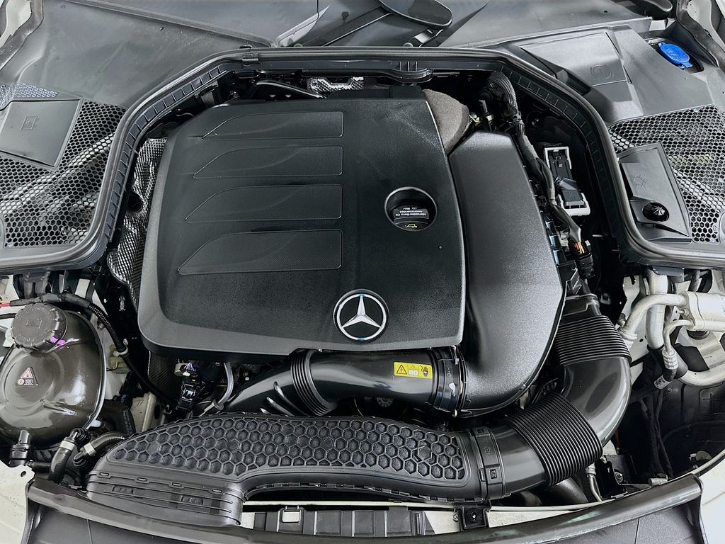 Thumbnail: 2021 Mercedes-Benz C-Class - 30