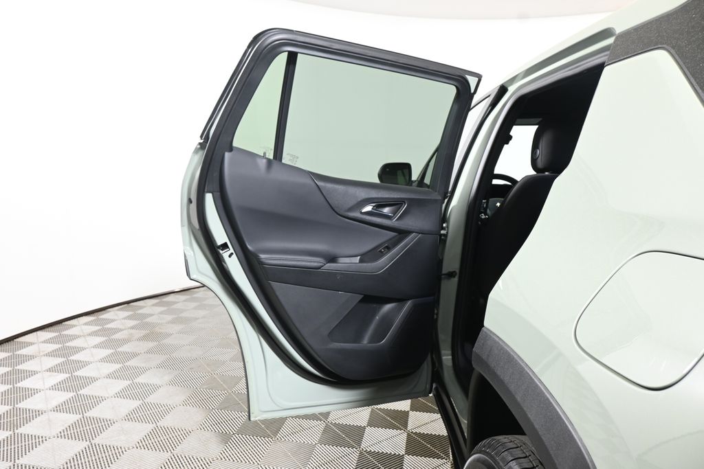 Thumbnail: 2026 Chevrolet Equinox - 30