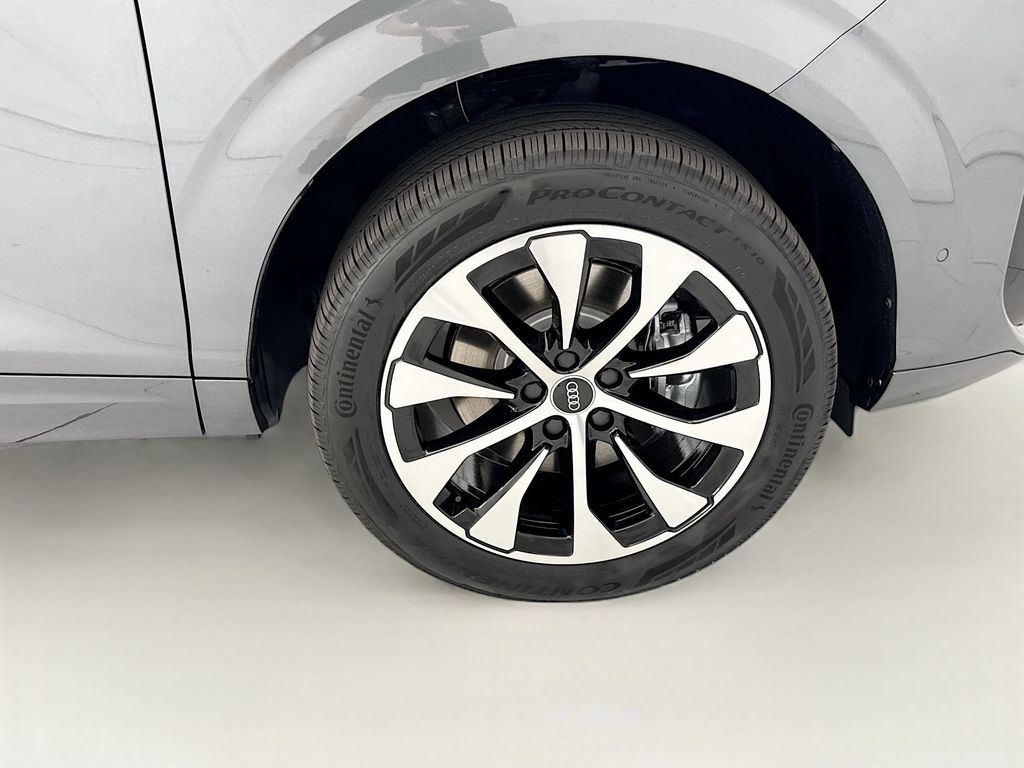 Thumbnail: 2026 Audi Q3 - 31