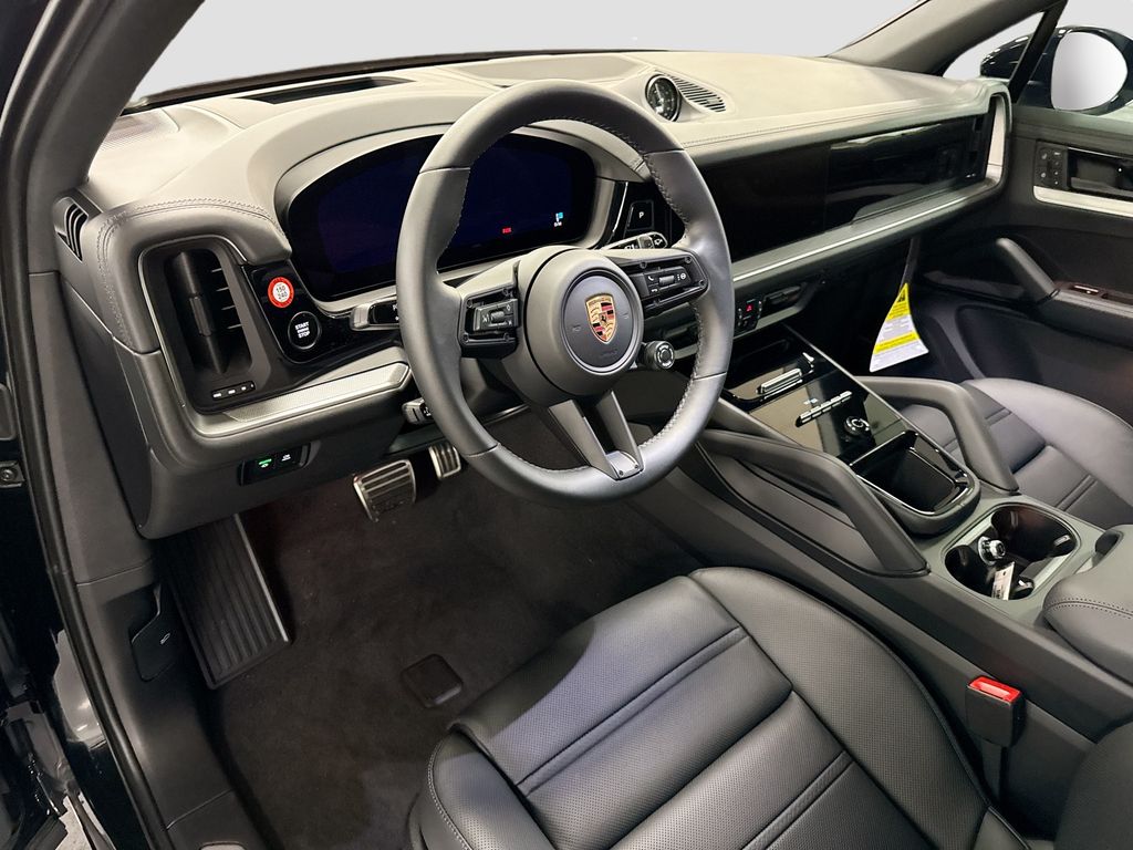 Thumbnail: 2026 Porsche Cayenne - 4