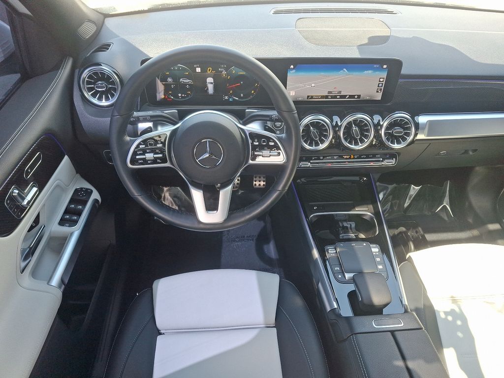 2023 Mercedes-Benz GLB 250 11