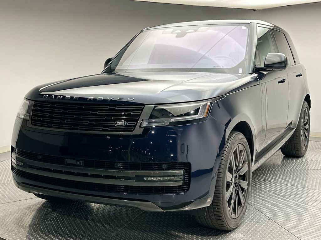 2023 Land Rover Range Rover SE -
                Paramus, NJ