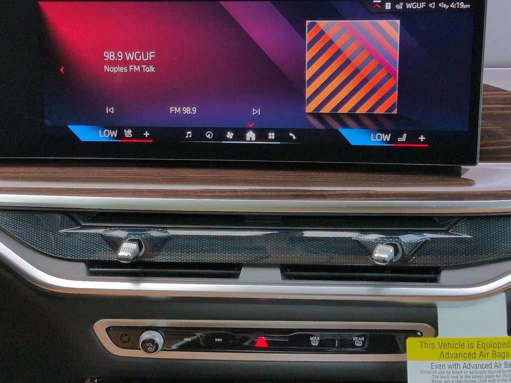 New 2026 White BMW xDrive40i image 18