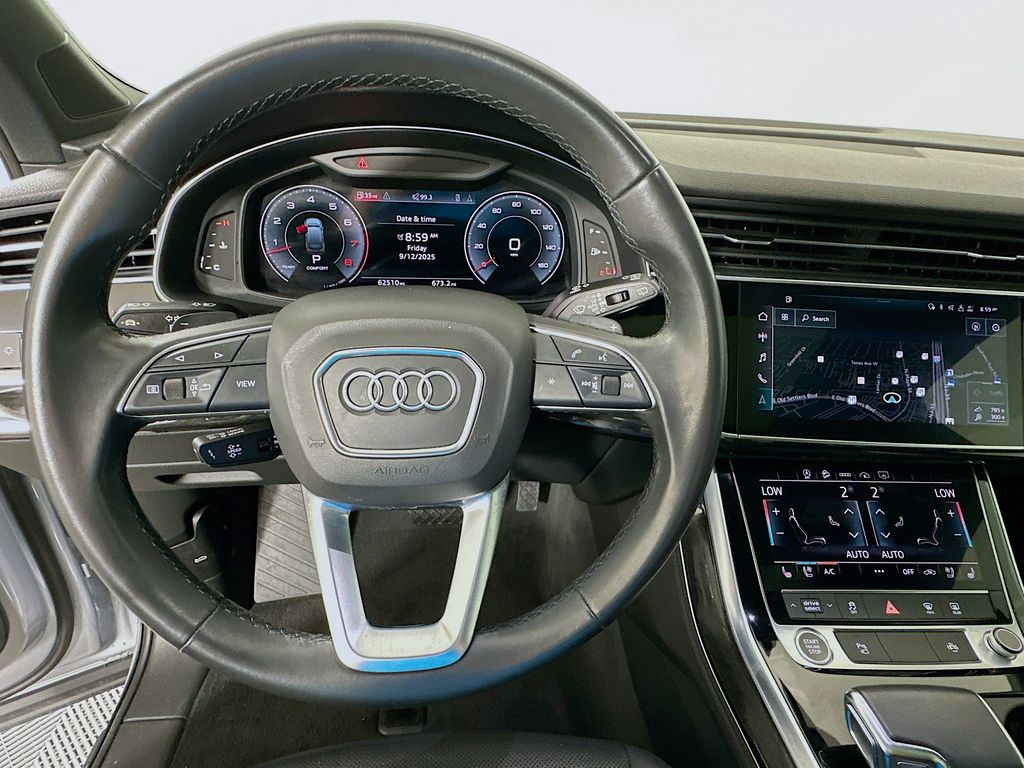Thumbnail: 2021 Audi Q7 - 11