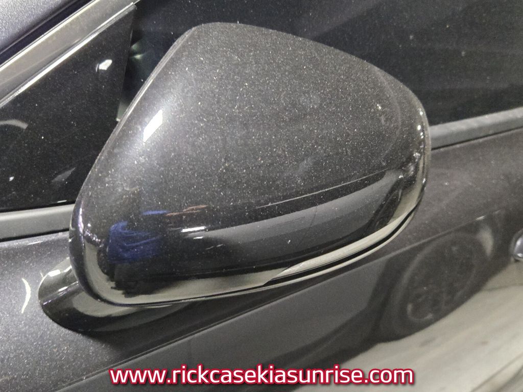 2023 Kia Stinger - $26,990