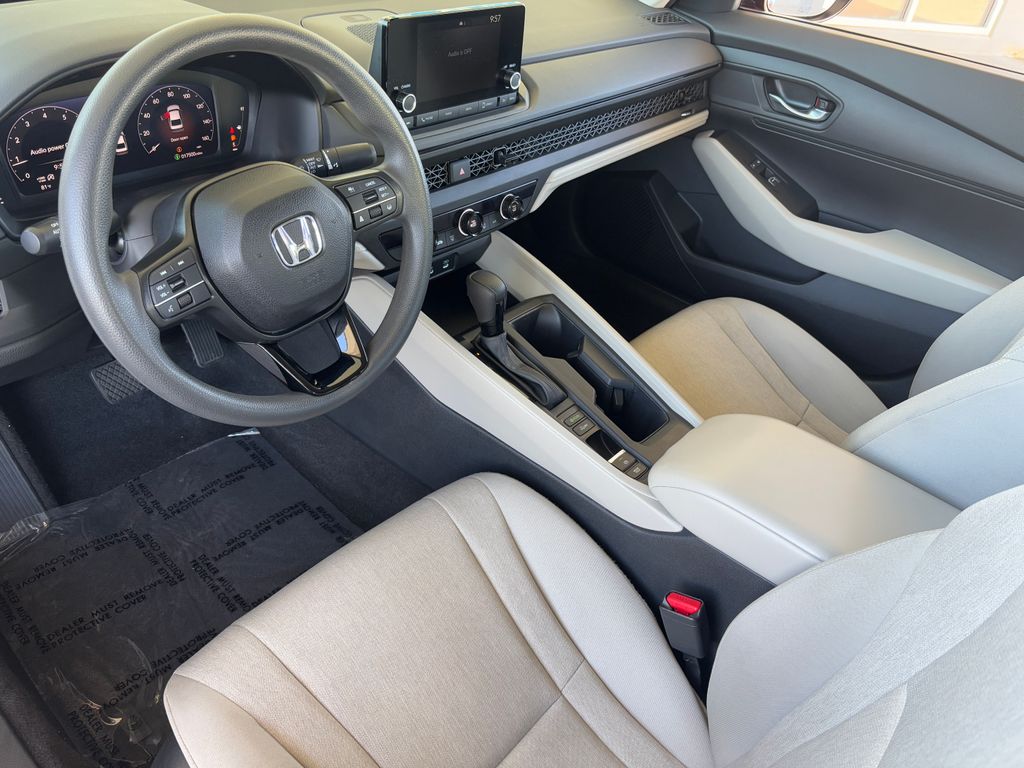 Thumbnail: 2024 Honda Accord - 8
