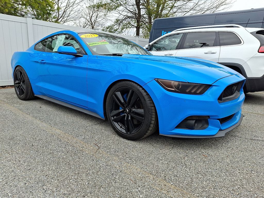 2017 Ford Mustang EcoBoost Coupe RWD
