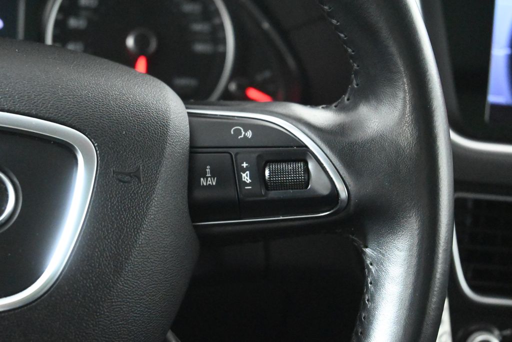 Thumbnail: 2016 Audi Q5 - 17