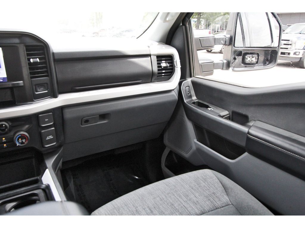 2025 Ford F-250SD XLT - 9