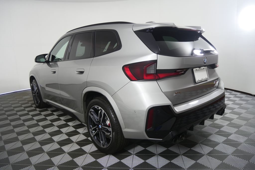Thumbnail: 2024 BMW X1 - 3