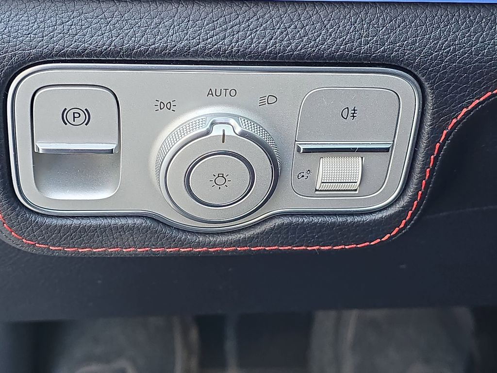 Used 2024 Blue Mercedes-Benz GLE 53 AMG® image 29