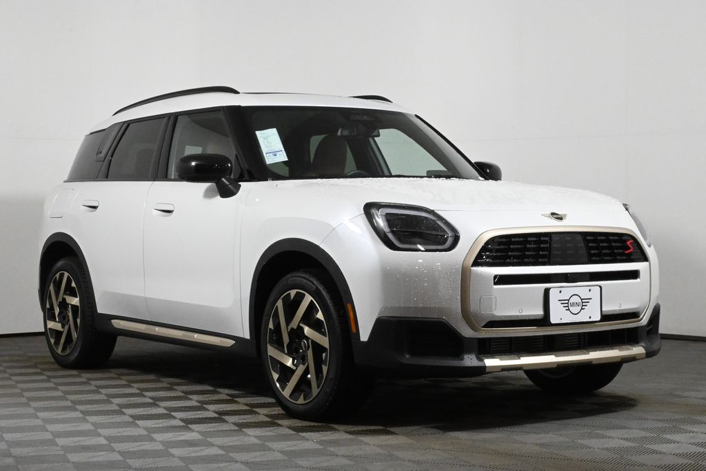 2025 MINI Cooper Countryman Base 9