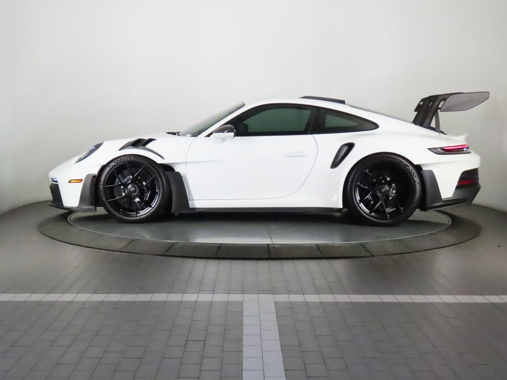 Thumbnail: 2025 Porsche 911 - 2