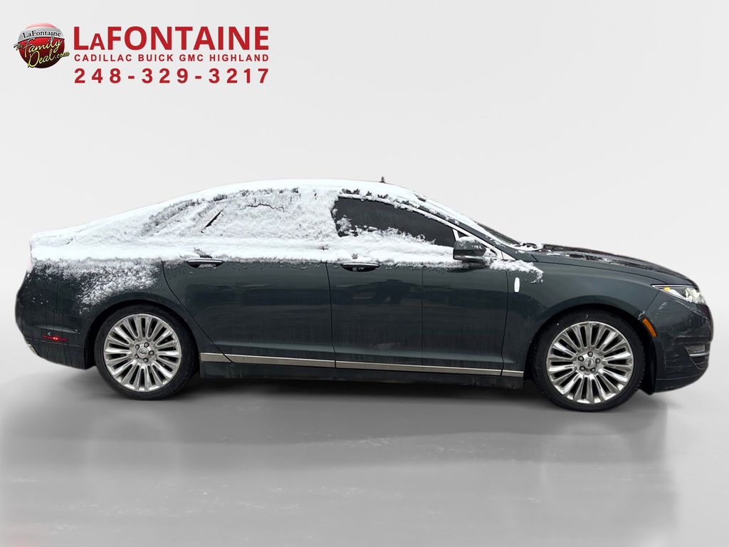 2015 Lincoln MKZ Base 8