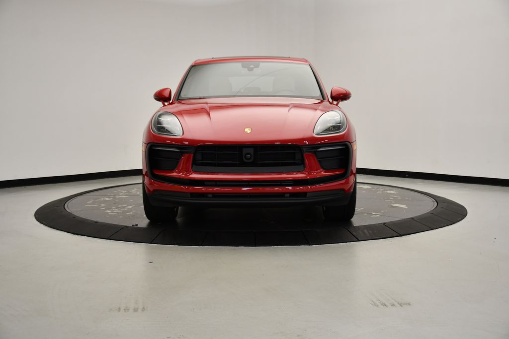 Thumbnail: 2025 Porsche Macan - 8