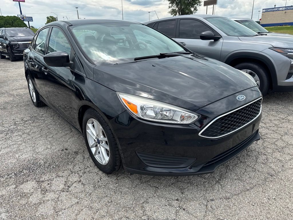 Shadow Black 2018 Ford Focus Sedan Front-Wheel Drive 6-Speed Automatic