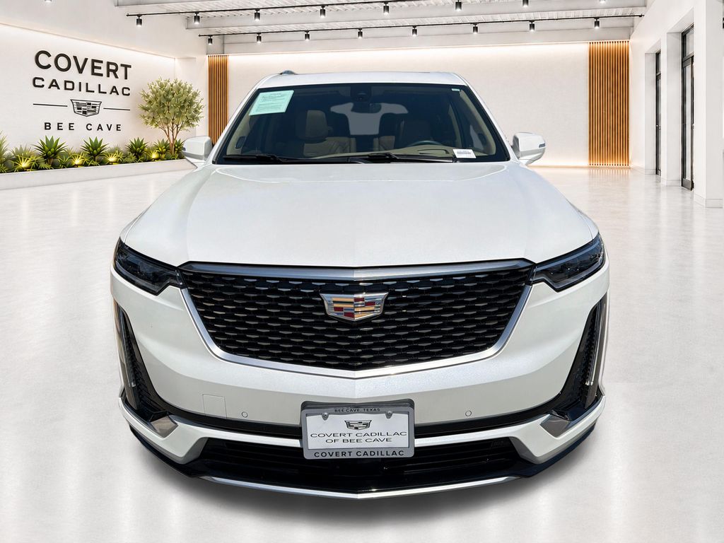 Used 2020 White Cadillac Premium Luxury image 3